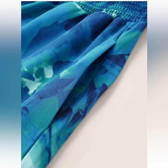 BloomChic Plus Size 3XL Square Neck Floral Shirred Ruffle Sleeve Dress - Picture 6 of 8